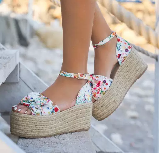Sandale cu platforma causal frumoase de vara cu print multicolore